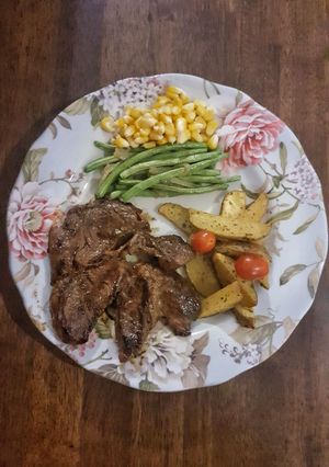 Foto resep Steak rumahan buat nge date sama gebetan
