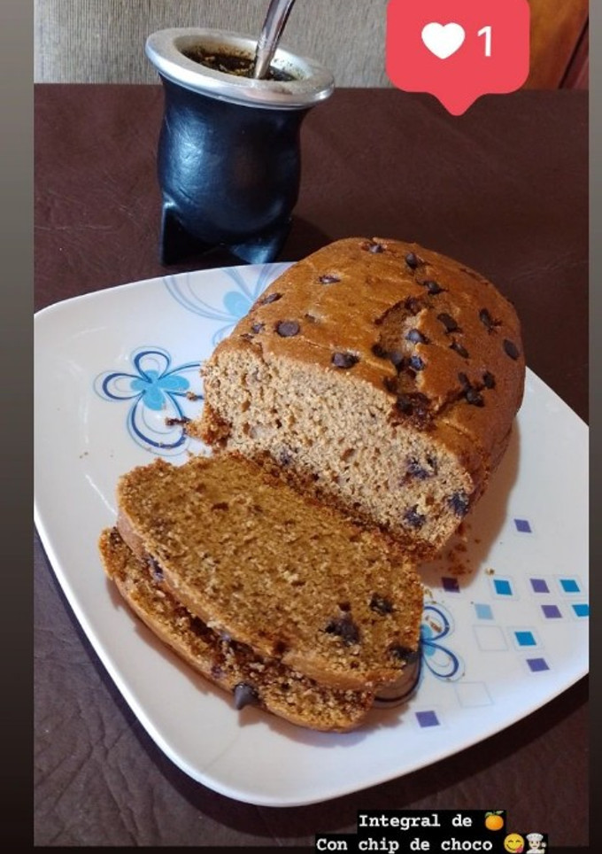 Una foto de Budín integral de naranja y chip