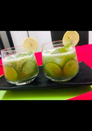A picture of Cucumber Mint Lemonade.