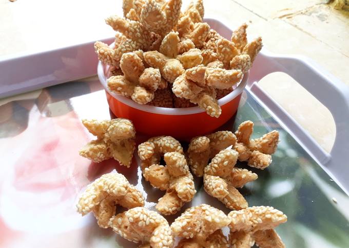 Cara membuat Onde - Onde Ketawa Cara membuat Onde - Onde Ketawa