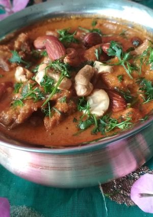 A picture of Sulemani Mutton kadai.