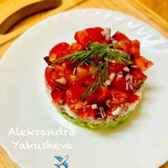 A picture of Avocado and tuna salad.