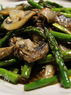 干貝xo醬炒蘆筍 的食譜成品照片