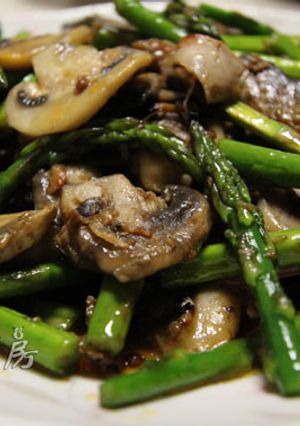 干貝xo醬炒蘆筍 的食譜成品照片