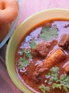 A picture of Easy andhra mutton curry.