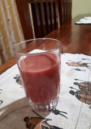 A picture of Water melon juice.