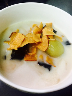 A picture of Sweet Potato Dessert with Coconut Milk.