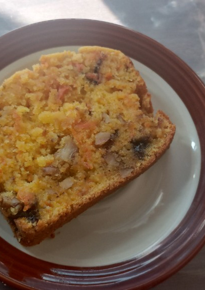 Una foto de Budín de zanahorias con chocolate y nueces