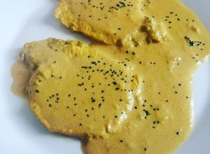 Foto di Fettine di Lonza con crema alla curcuma e gorgonzola