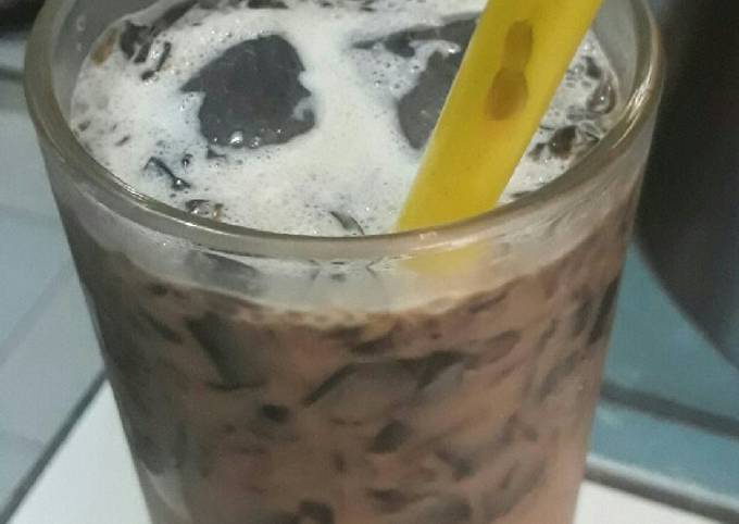 Bagaimana Menyiapkan Cappucino cincau rumahan, Enak