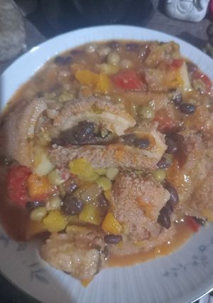Una foto de Cazuela de Mondongo con Batata Papa Zapallo y Poroto Negro