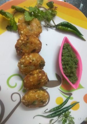 A picture of Sabudana ka Vada.