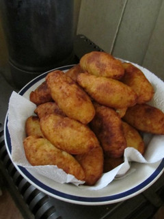 Una foto de Papas rellenas o empanadas de papas