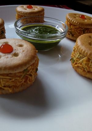 A picture of SalteezBites#SnackrecipeContest.