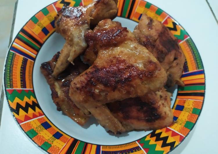 Bagaimana Menyiapkan Ayam panggang teflon yang Enak Banget