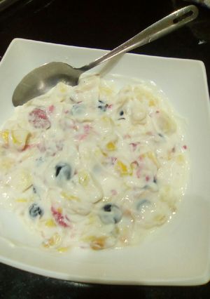 A picture of Fruity yorghurt.