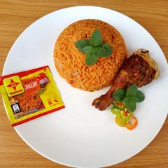 A picture of Jollof rice.
