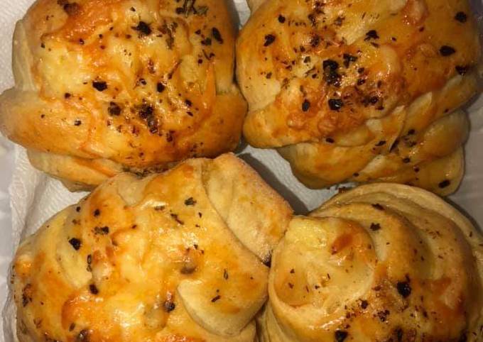 Simple Way to Prepare Super Quick Homemade Cheesy Croissants