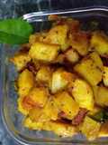 मीठी नीम के मसालेदार आलू(MEETHI NEEM KE MASALEDAR ALOO RECIPE IN HINDI)