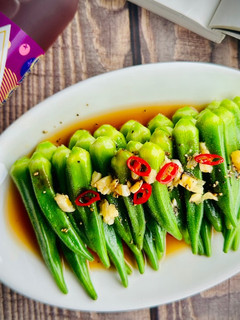 涼拌秋葵 / 簡單小菜 的食譜成品照片