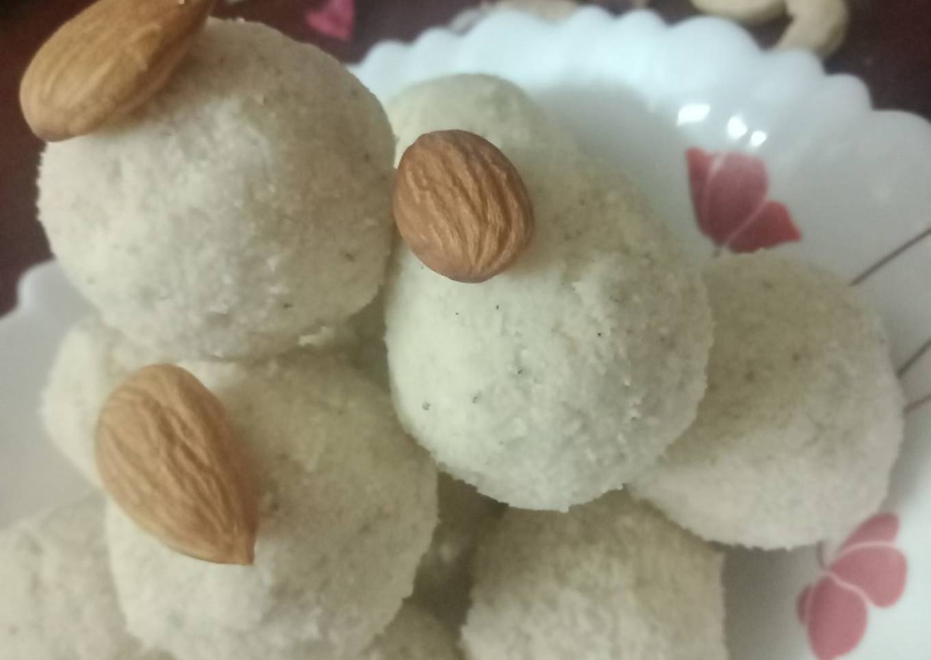 Rava laddu