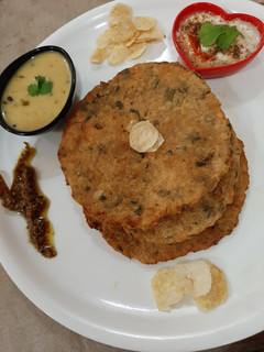 आलू मसाला पूरी (Aloo Masala Puri recipe in hindi) रेसिपी मुख्य फोटो