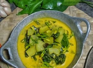 Foto resep Sayur Ganemo(Sayur Daun Melinjo)Khas Sulawesi