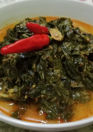 Foto resep Gulai Daun Singkong Enak