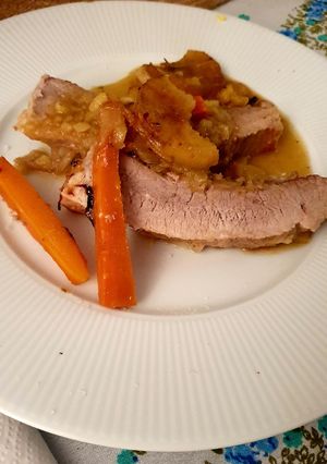 Una foto de Nalga de cerdo a la sidra con batatas