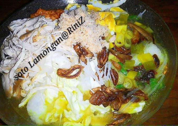 Soto ayam lamongan