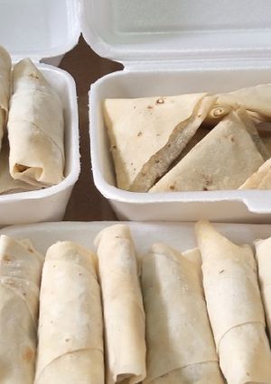 A picture of Frozen roll and samosa.