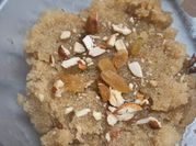 A picture of sooji halwa