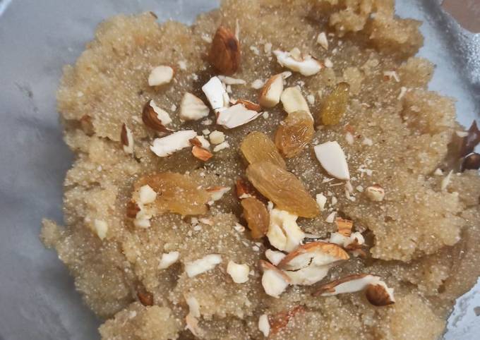 Sooji ka Halwa