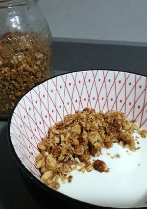 Una foto de Granola de coco y frutos secos