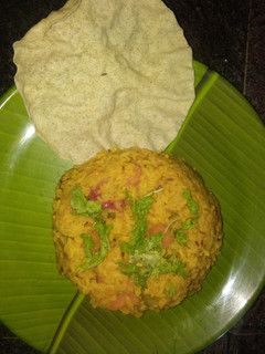 பருப்பு கலவை சாதம் (கூட்டாஞ்சோறு)(Paruppu kalavai satham recipe in tamil) செய்முறை முக்கிய புகைப்படம்