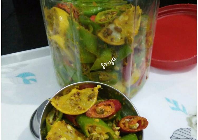 Recipe of Favorite Lemon Chilli Pickle