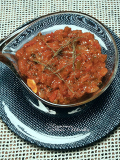Una foto de Salsa de tomates suprema al limón