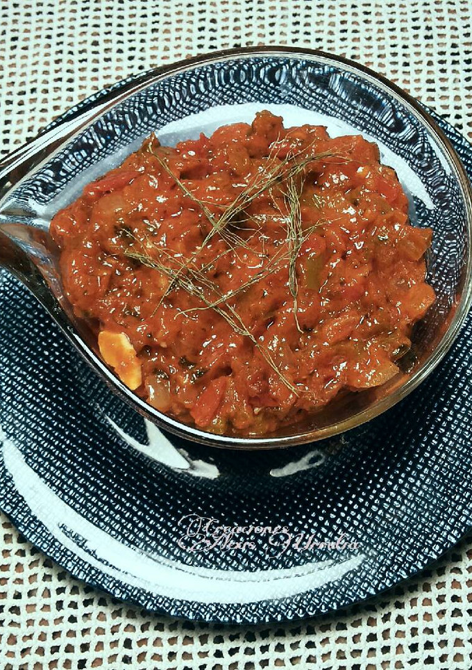 Una foto de Salsa de tomates suprema al limón