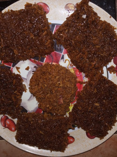 Una foto de Cajetas de coco con dulce de tapa