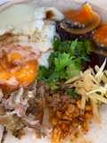 ข้าวต้มหมูสับ ปลาเค็ม