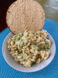 Una foto de Sopa fría con pepino