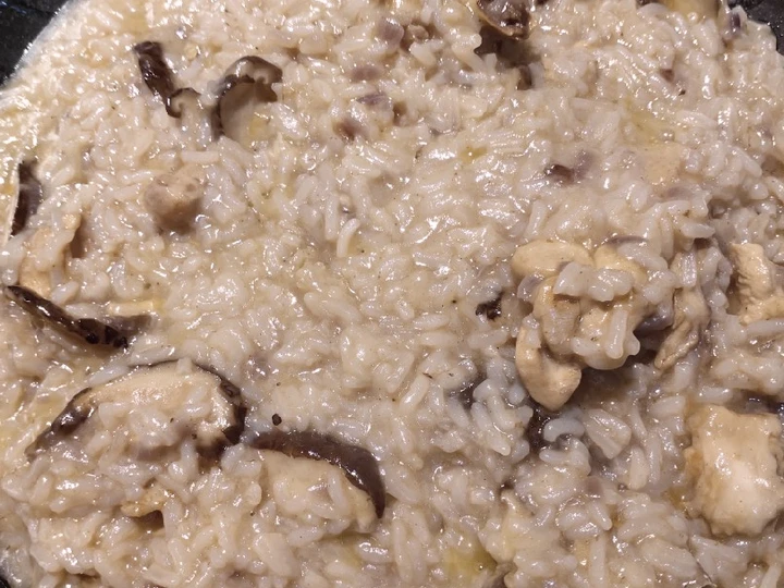 Easy Steps to Prepare Chicken Mushroom Risotto the  Makes Drooling So Delicious
