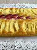 Pastís de poma i maduixa