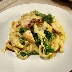 A picture of Creamy chicken tagliatelle with tenderstem broccoli.