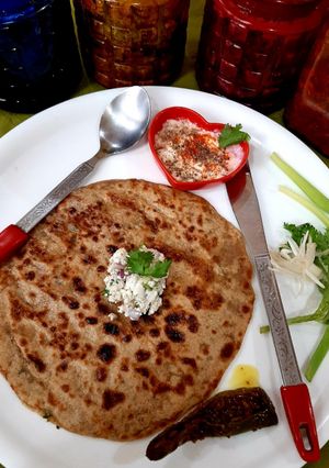 पनीर पराठा (Paneer Paratha recipe in Hindi) रेसिपी मुख्य फोटो