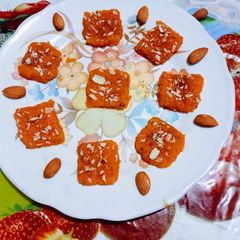 A picture of Healthy delicious papaya Burfi.