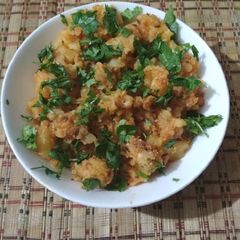 A picture of Aloo ki sukhi bhaji.