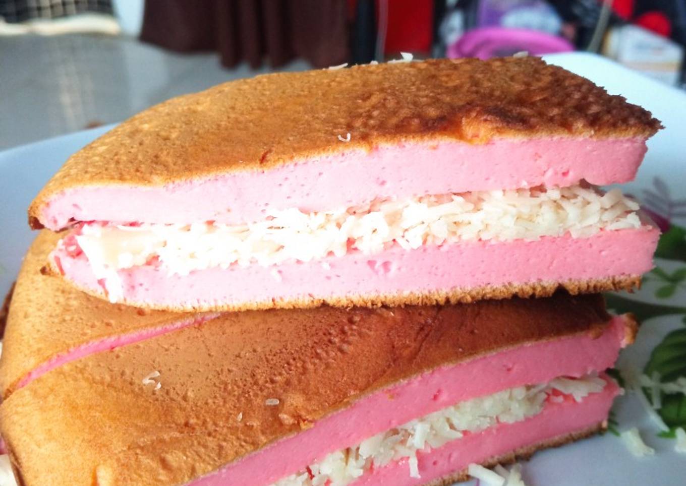 Martabak red velvet debm