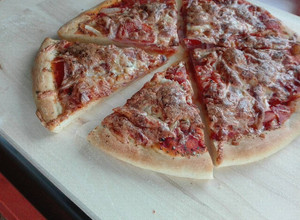Jól bevált pizzatészta recept fotója