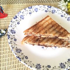 A picture of Chocolate Banana Sandwich.